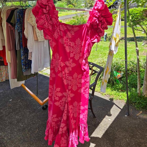 HOT PINK VINTAGE MU'UMU'U - Picture 1 of 6